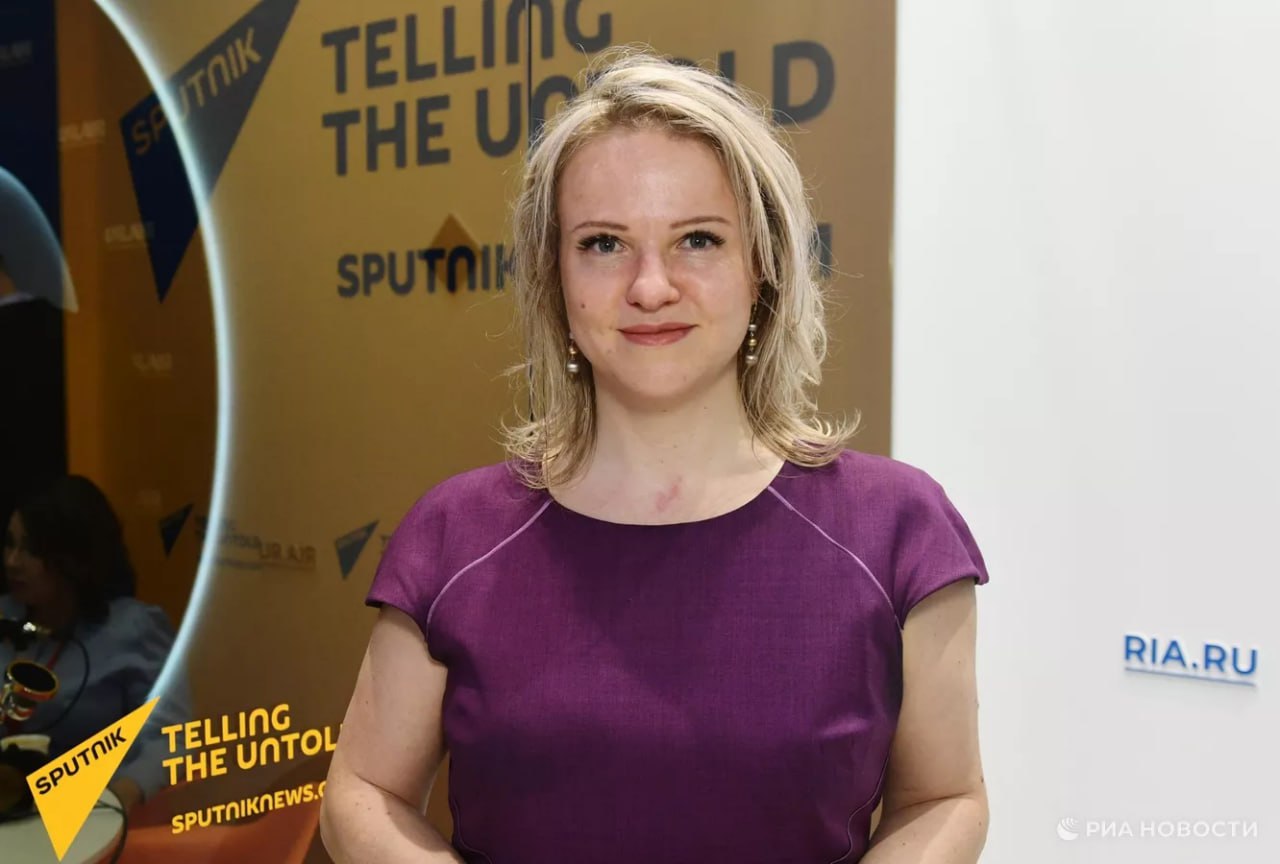 photo_5391234639080849295_y