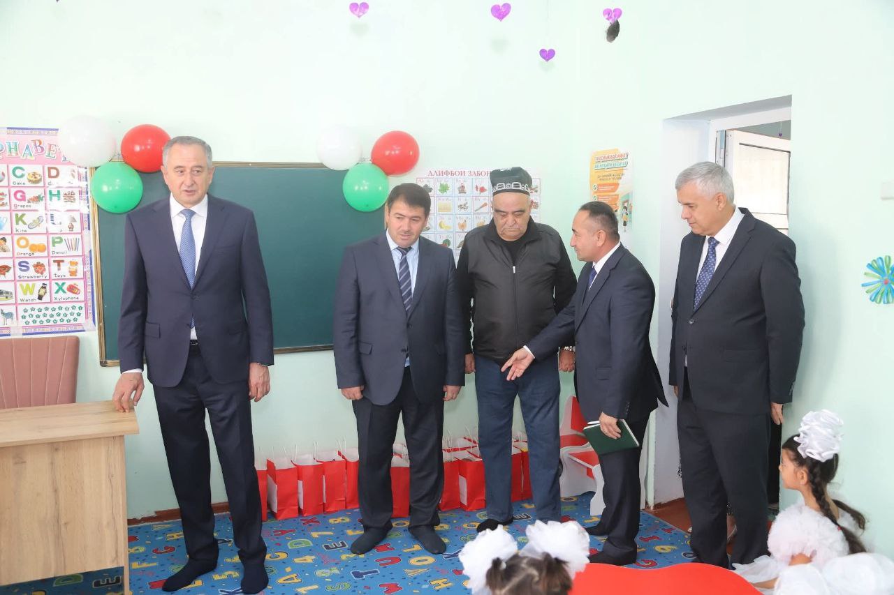 photo_5197266103447977373_y