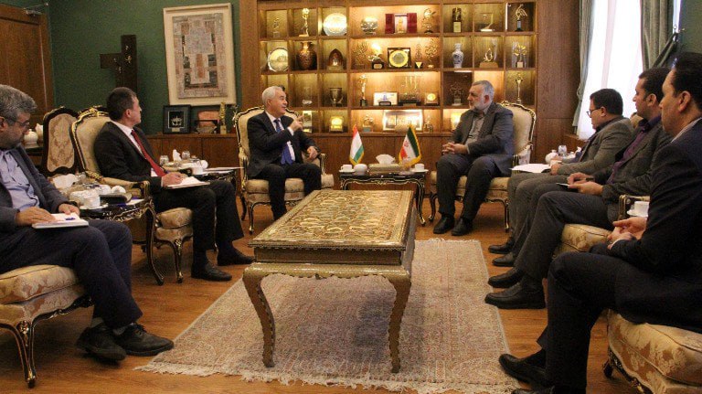 photo_5420272792710022469_x