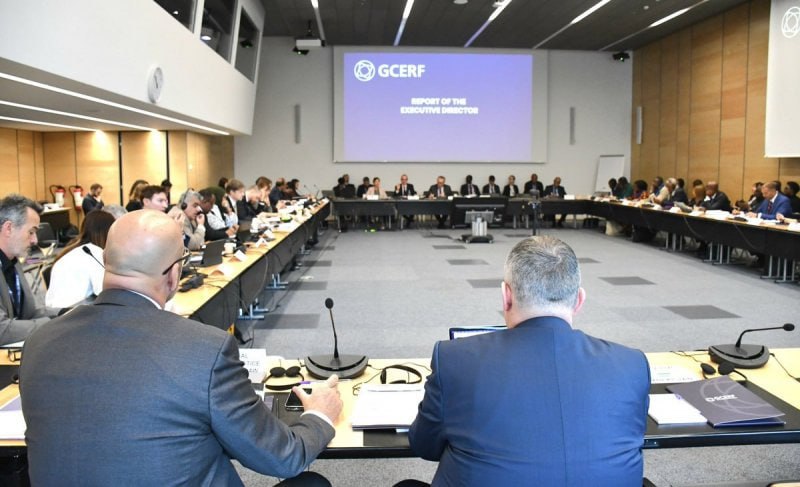 photo_5461086930621036662_x