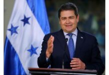 Трамп Эрнандесро афв кард