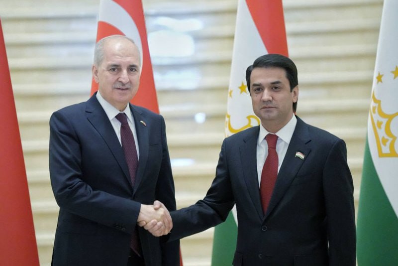 photo_5294321614038174714_x