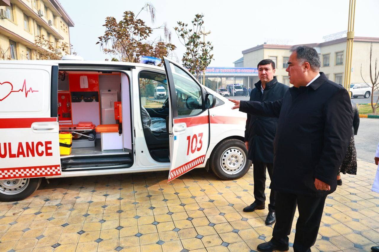 photo_5299033485219662632_y