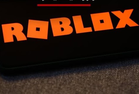 photo_5301285285033348696_x