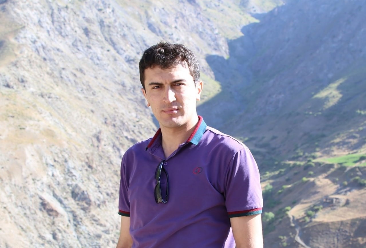 photo_5316648395936042497_y