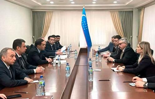 photo_5463282900158582303_x