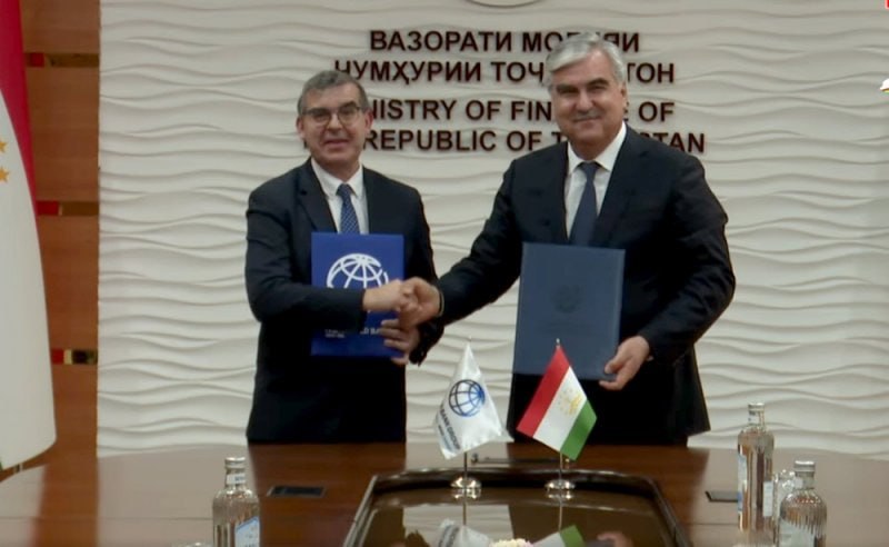 photo_5238057284762538752_x