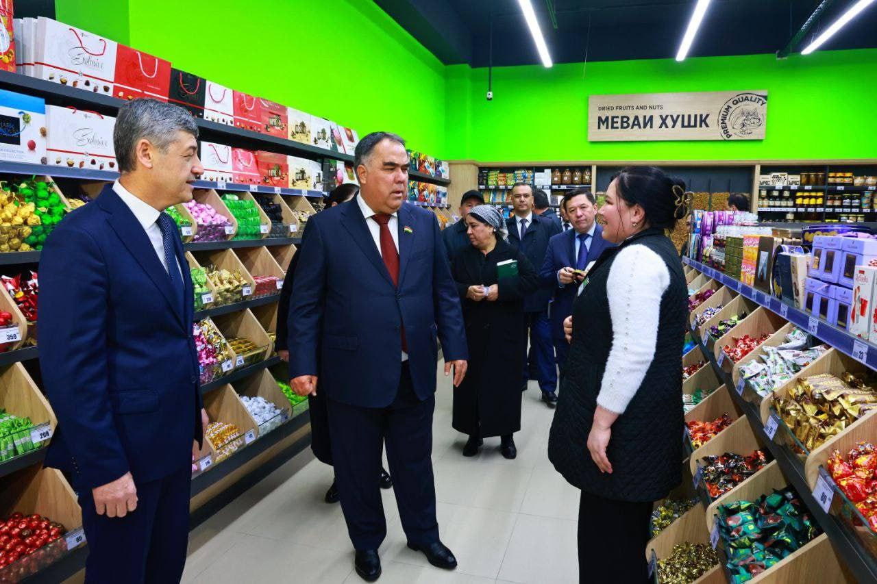 photo_5238057284762538830_y