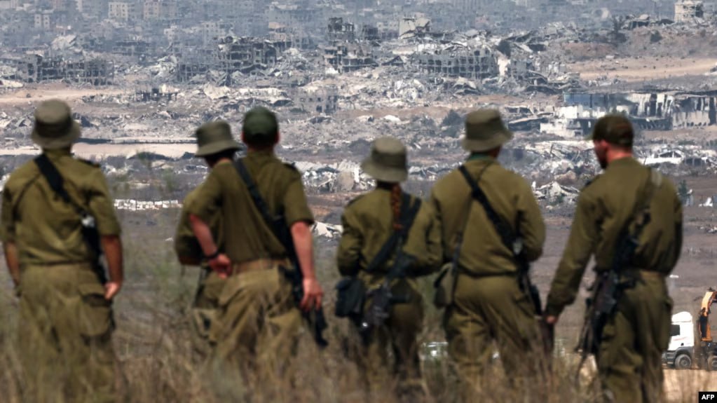 photo_5240401250279428696_y