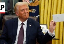 Номаи донишмандони Амрико ба Трамп