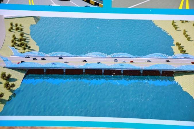 photo_5346131641321067237_x