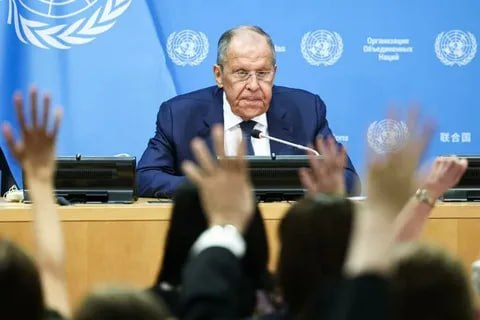 photo_5346131641321067330_x