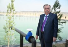 Президент дар Исфара