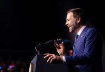 Тамп: Ман Викторро дӯст медорам!