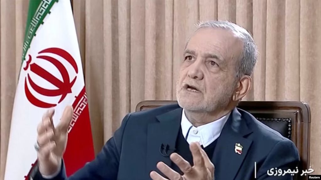 photo_5386796713802142975_y