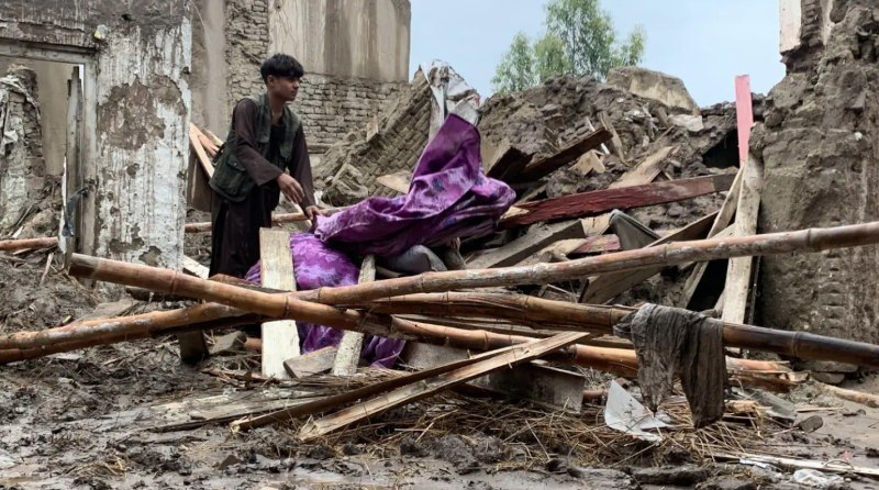 photo_5398006810372937006_x