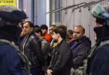 Русия ҳаҷми боҷҳои давлатиро барои муҳоҷирон зиёд кард