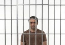 Қаллоб ба даст афтод